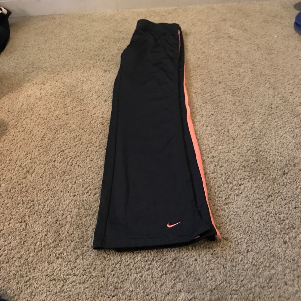 Women’s Active Nike workout pants