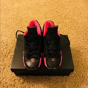 Jordan 4 for women or young