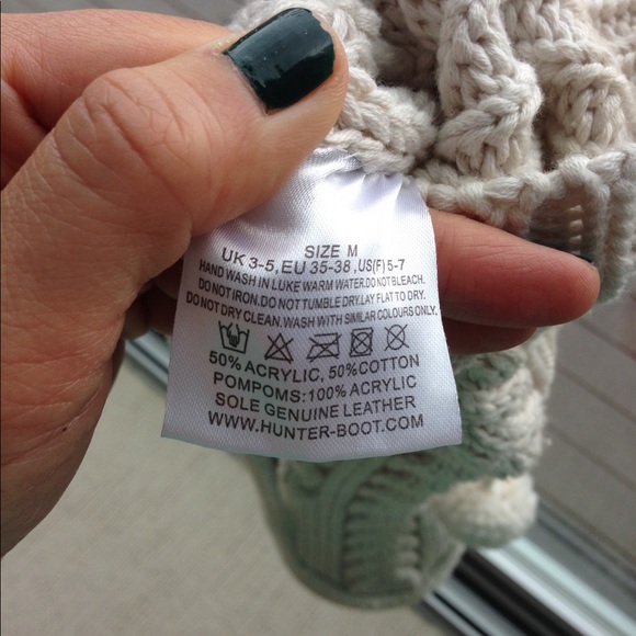 Authentic Hunter knit house socks / boots size M - Picture 7 of 7