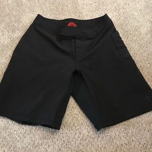 Men’s size 34 Forged solid black shorts