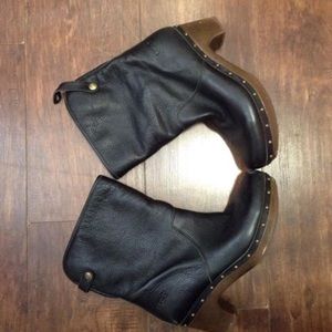 UGG boots size 10