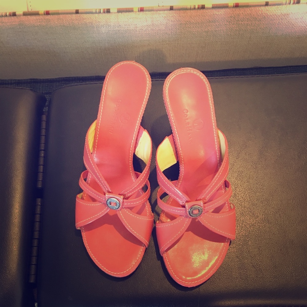 Cole haan size 7 pristine sandals