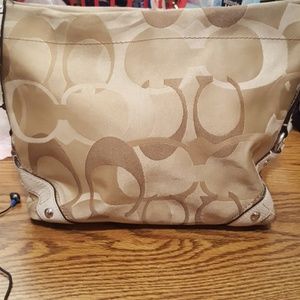 PRELOVED SIGNATURE COACH PURSE AND WALLET BUNDLE