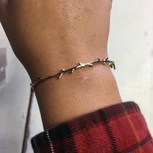 Twig Bracelet - Picture 5 of 6