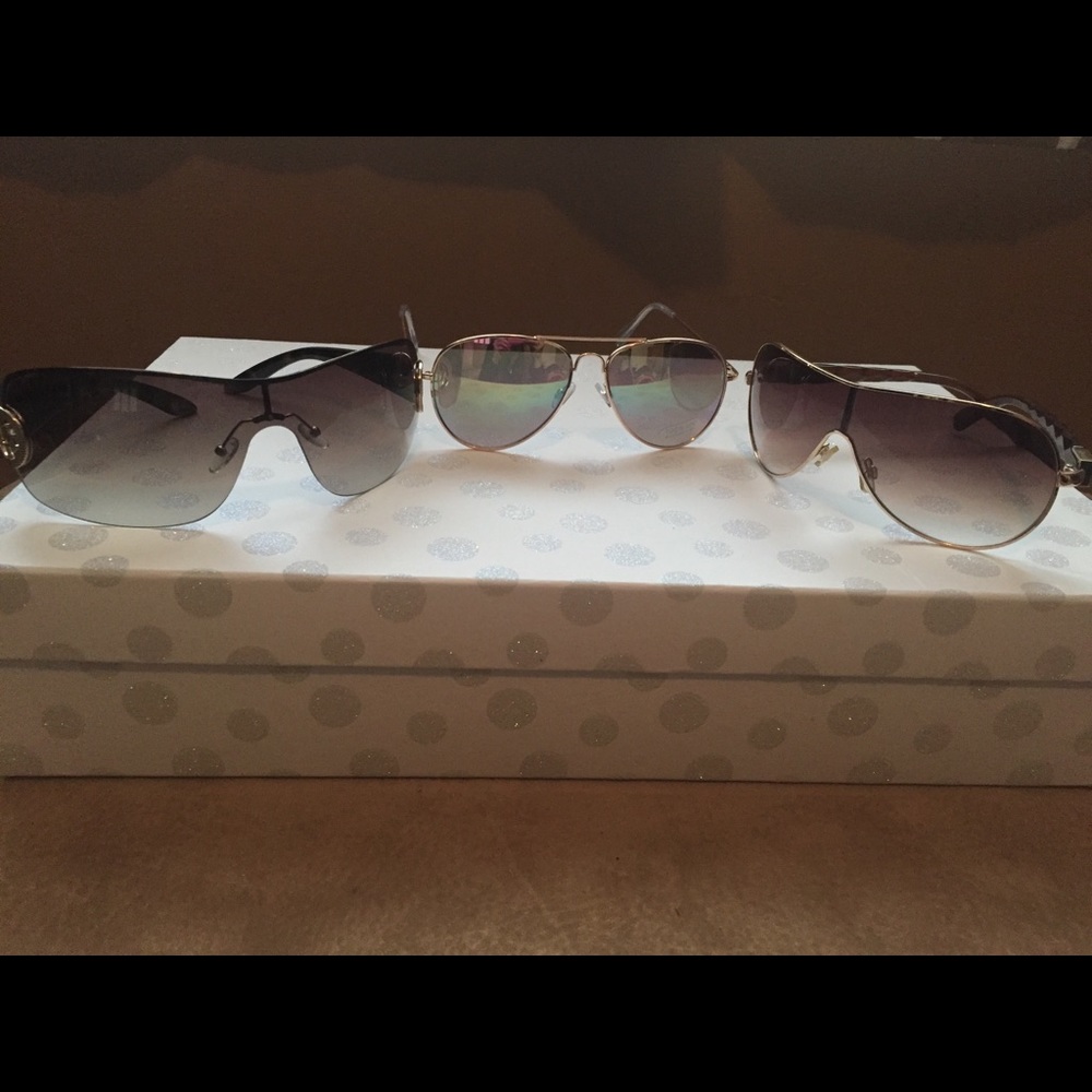 3 Pairs of Trendy Name-Brand Sunglasses!