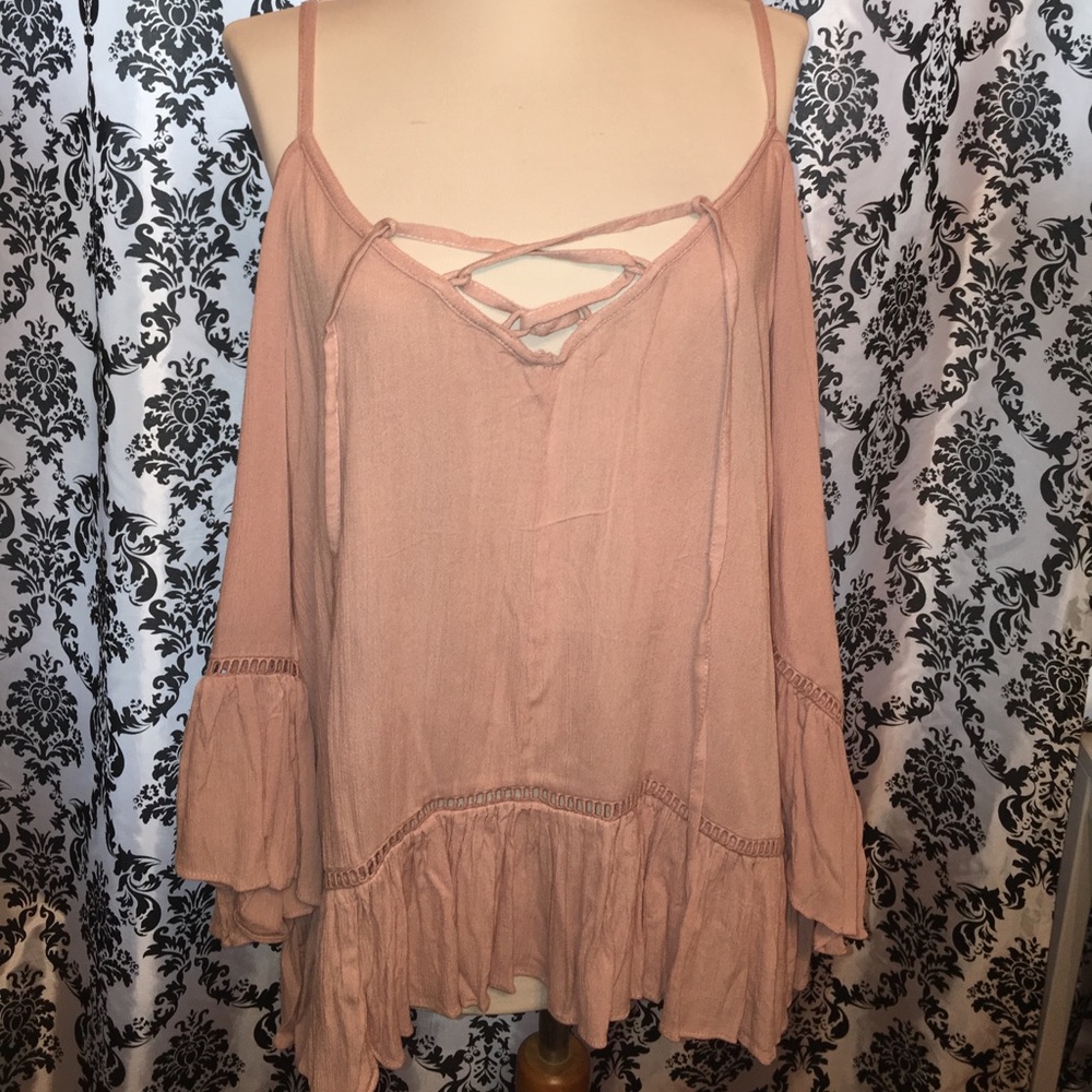 Cold shoulder Top xl