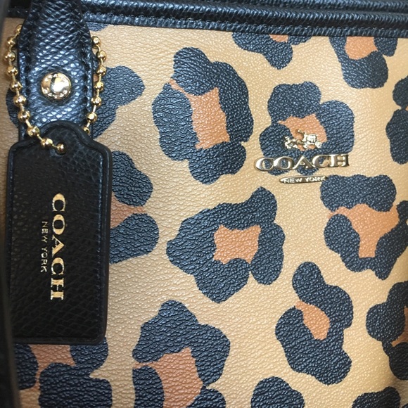 💕Coach set💕 - Picture 5 of 8