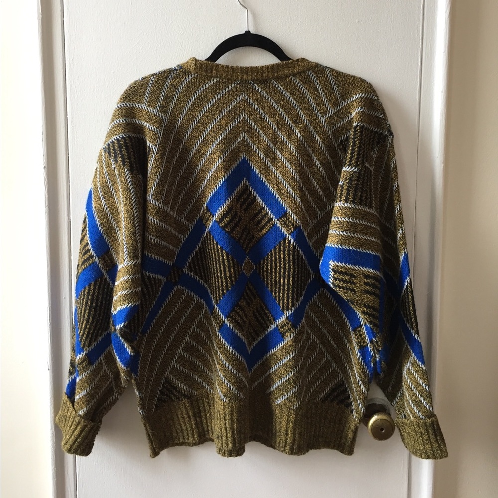90s Vintage Oversized Sweater - Picture 2 of 5