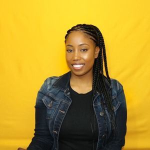 Meet your Posher, Latoya