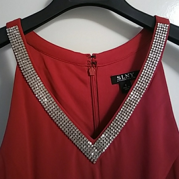 Sexy red party dress - Picture 3 of 3