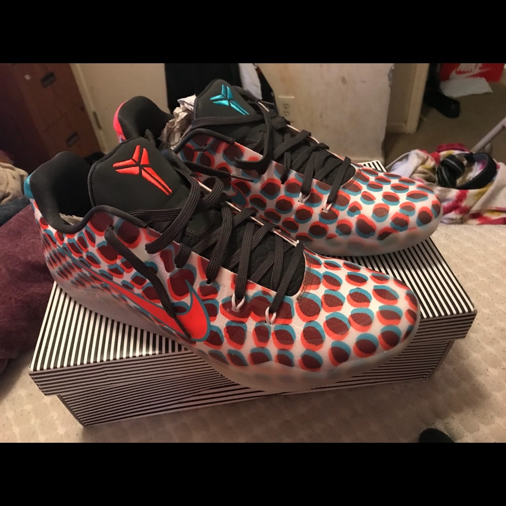 Kobe 11 sz15