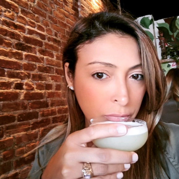 Meet your Posher, Melissa - Picture 1 of 1