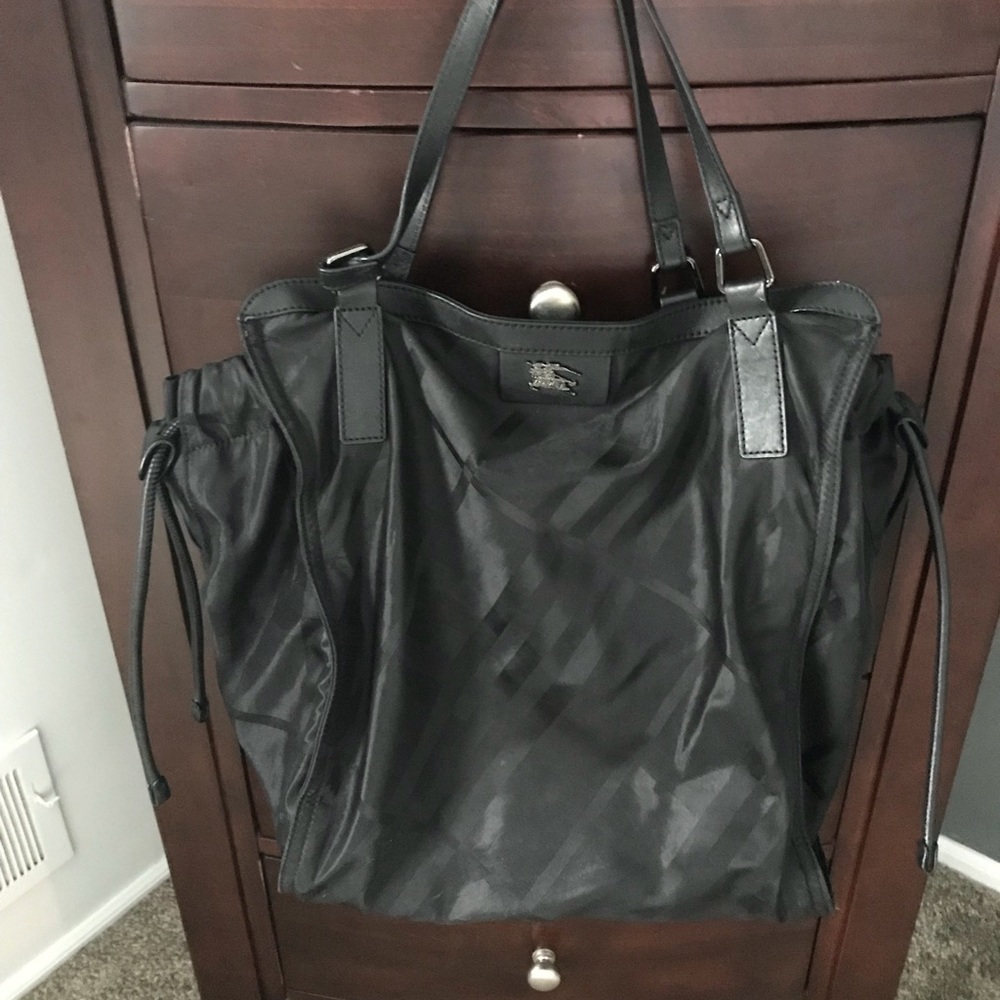 Burberry shoulder bag