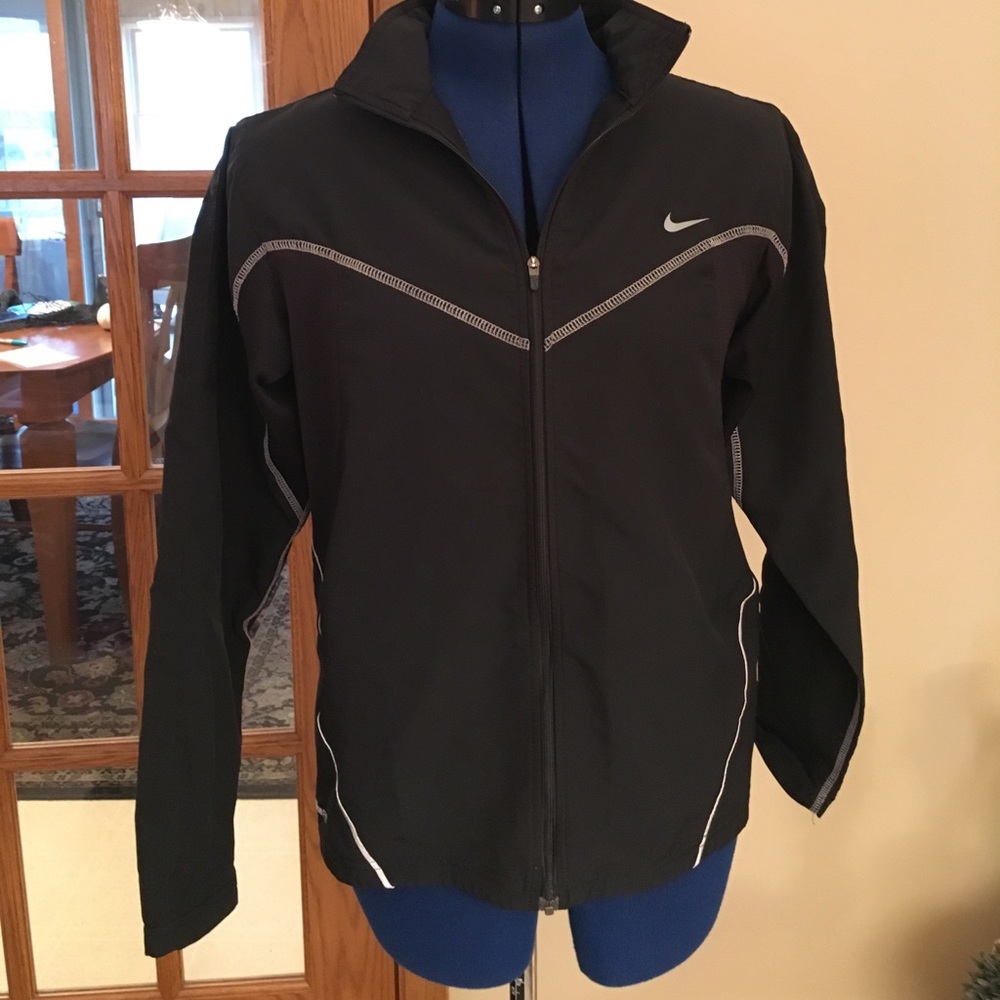 Nike Fit Dry running jacket