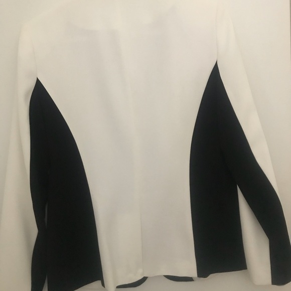 Ivanka Trump Black and white blazer - Picture 4 of 5