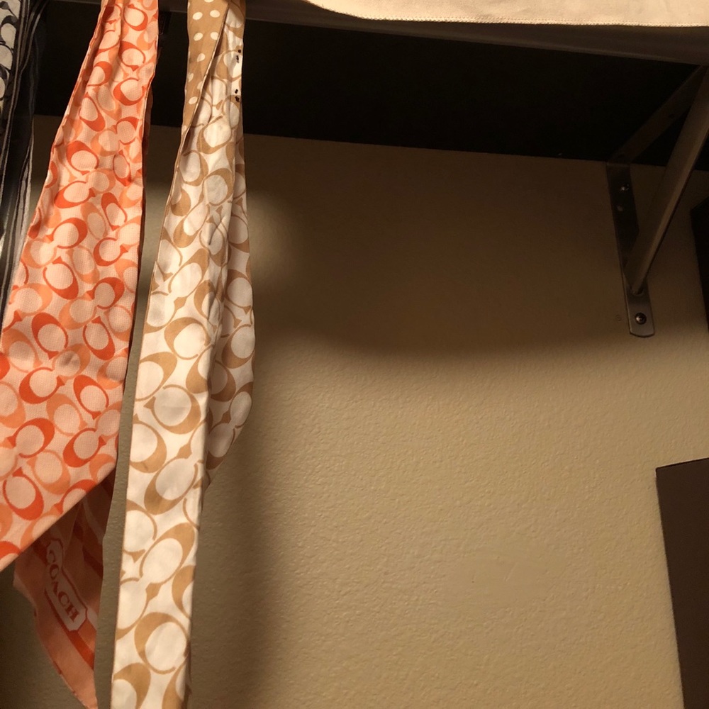 Coach scarf