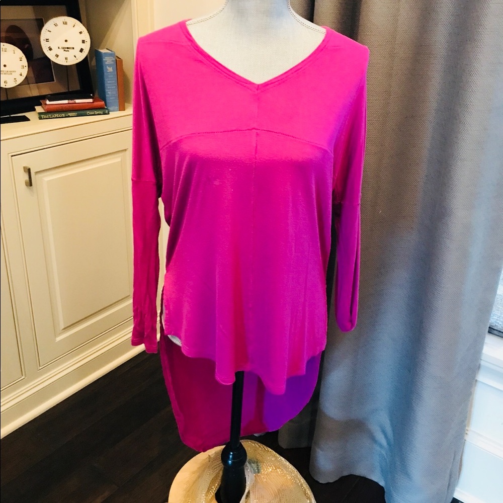 Fuschia top by Buffalo