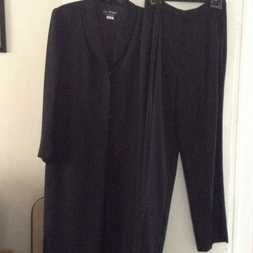 PANT SUIT 2 PC. Long Duster Coat /  NWOT