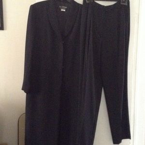 PANT SUIT 2 PC. Long Duster Coat /  NWOT