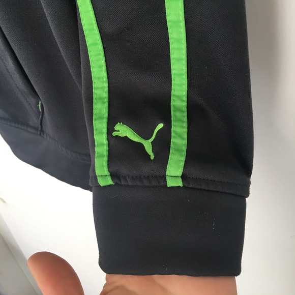 Puma zip up - Picture 2 of 3