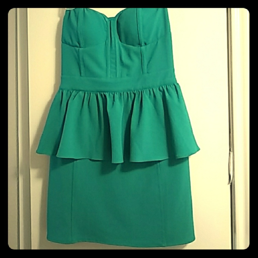 Emerald green strapless dress