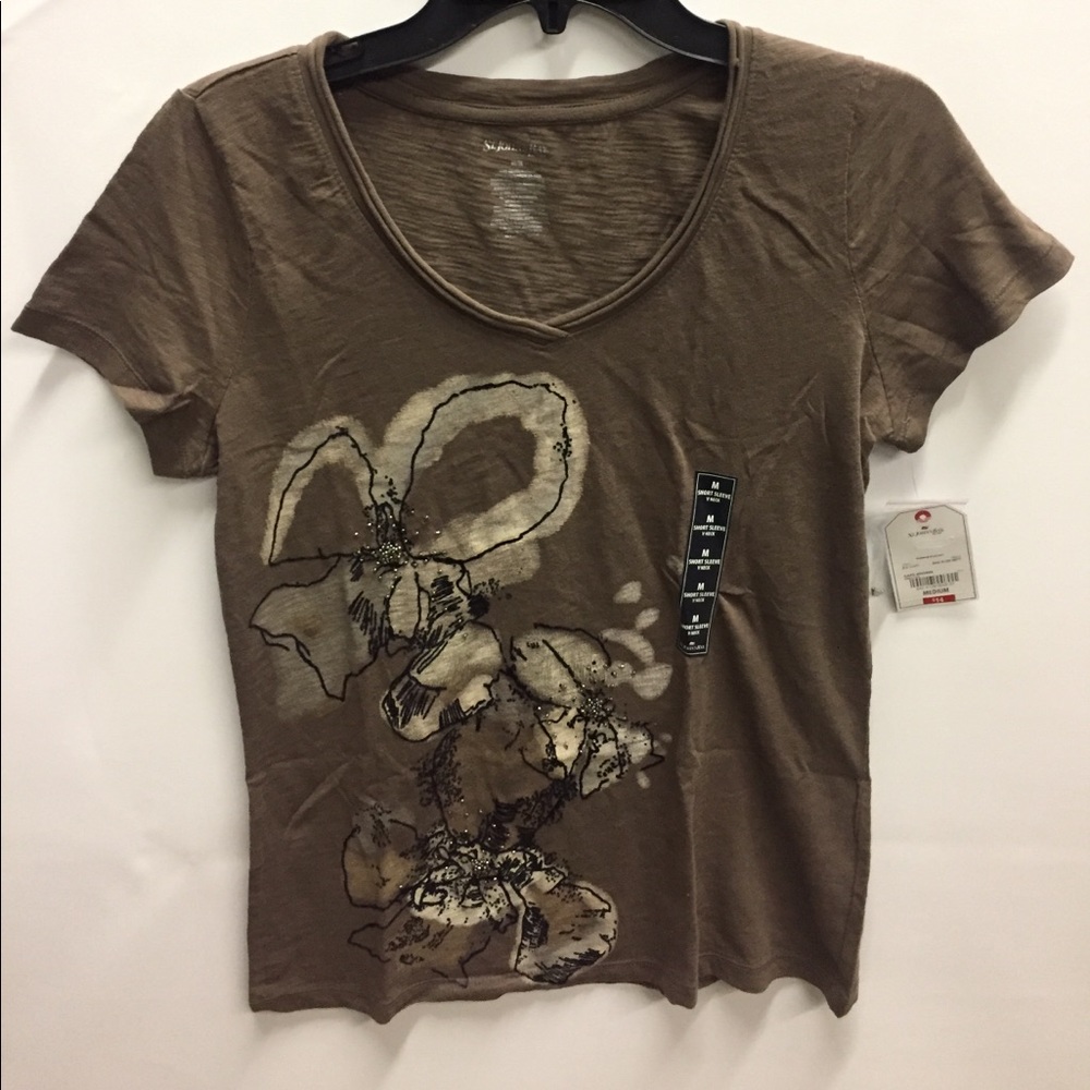 NWT St. John Bay Medium 100% Cotton V Neck T-Shirt