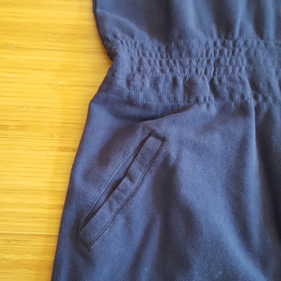 Kenzie dress with pockets! - Picture 2 of 5