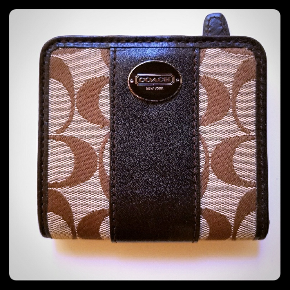 Coach wallet