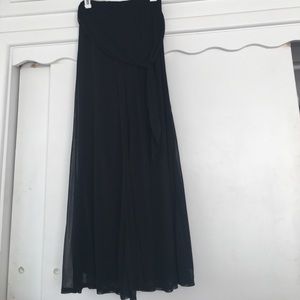 Black flowy pant