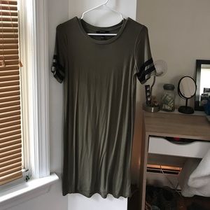 T shirt dress