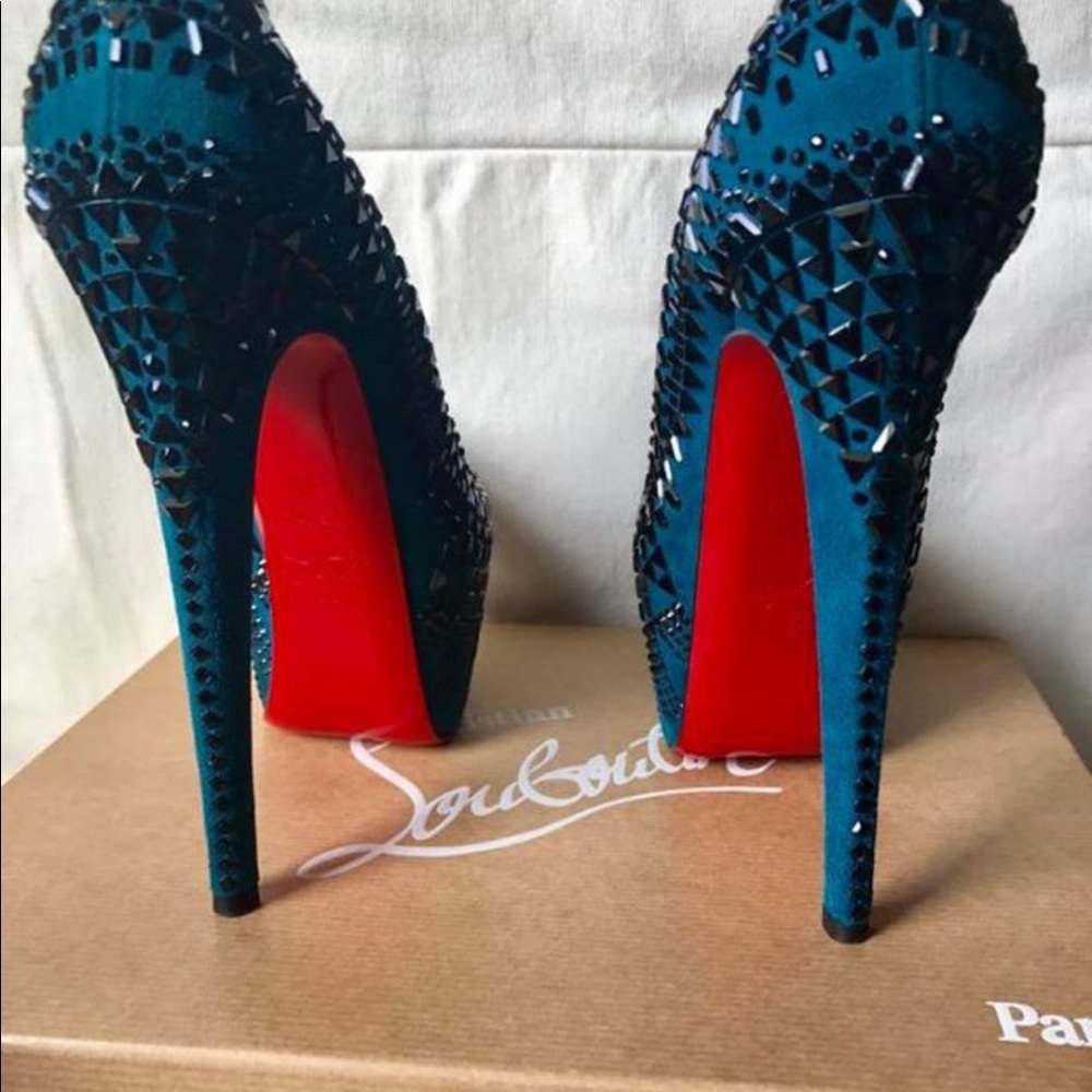 Authentic Daffodile CL