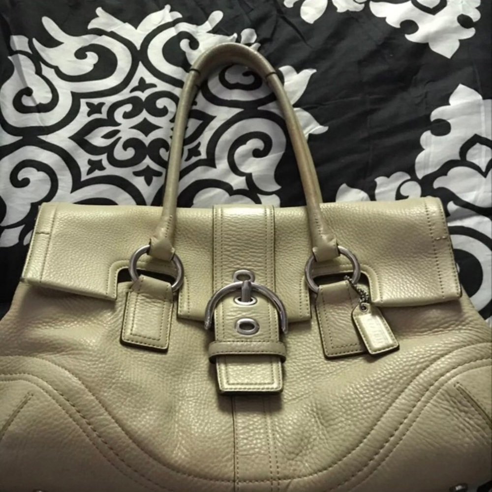 Coach handbag