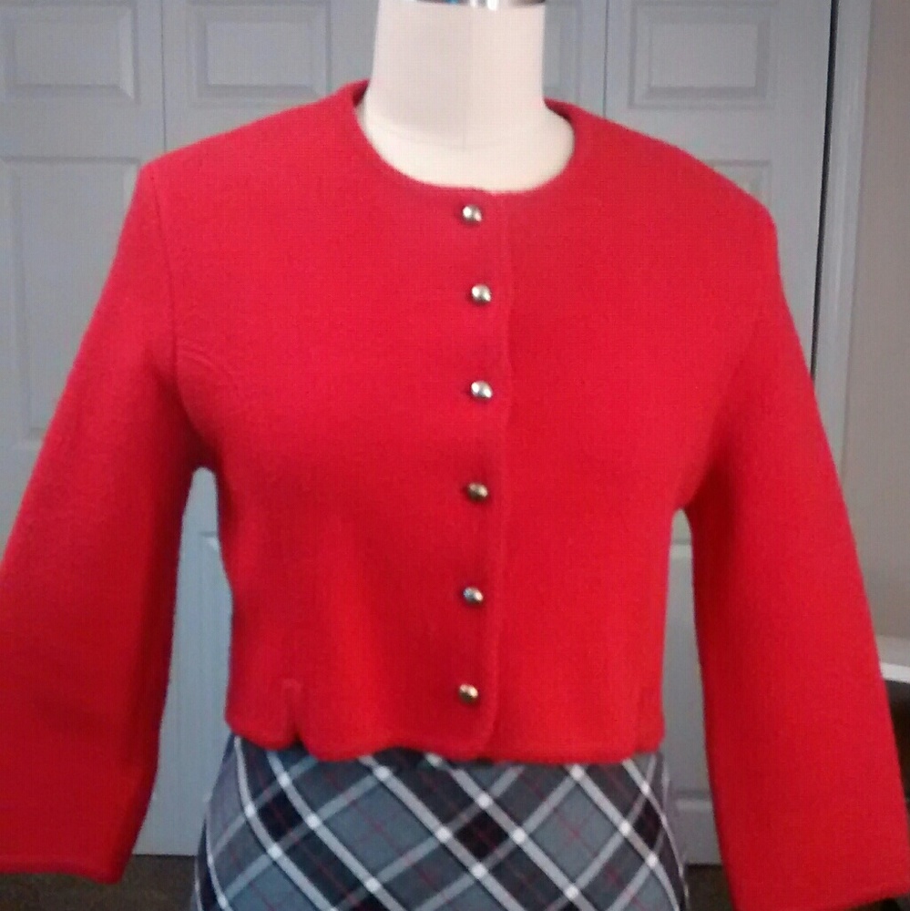 Size 10 Petite vintage red wool sweater