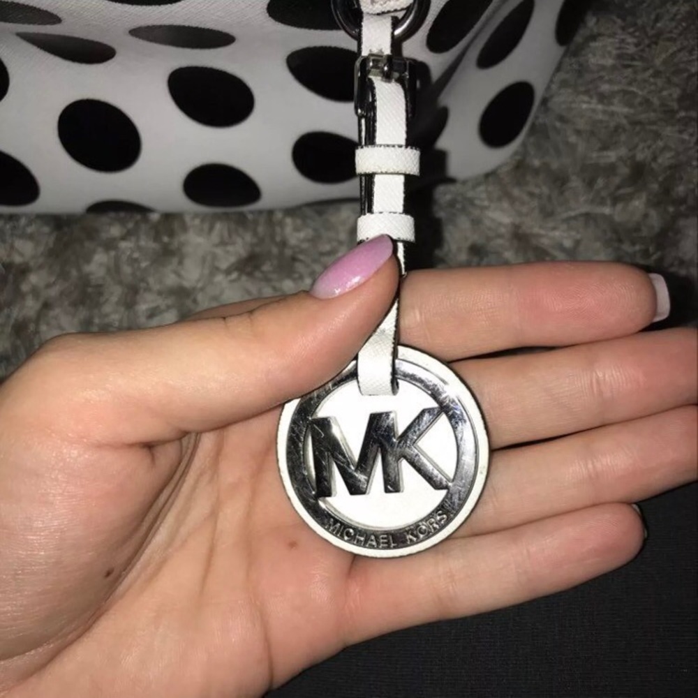Michael Kors Tote - Picture 2 of 4