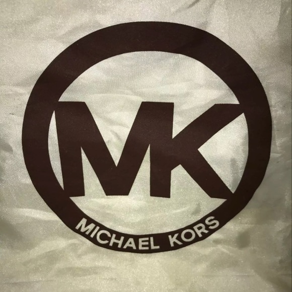 Michael Kors Tote - Picture 4 of 4