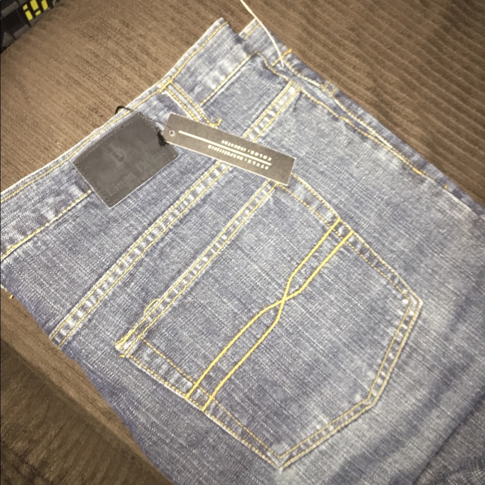 Linea Dome men’s jeans 44 x 32 NEW