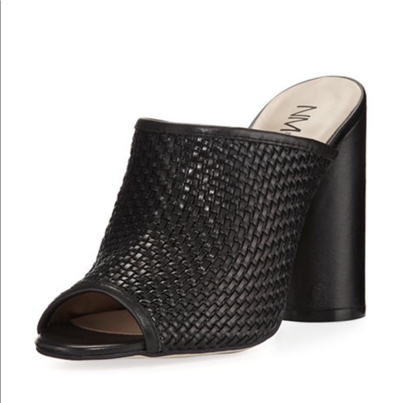 Neiman Marcus Shoes - Neiman Marcus Kiki Woven Slide Mule Size 5.5