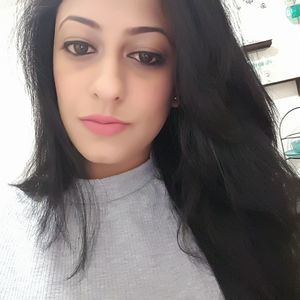 Meet your Posher, Maria