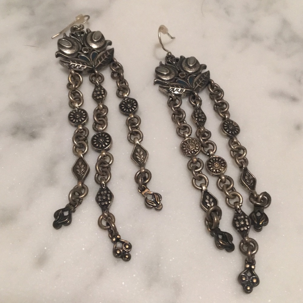 Lucky brand earrings