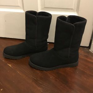 ✨PRICE DROP - Ugg Boots