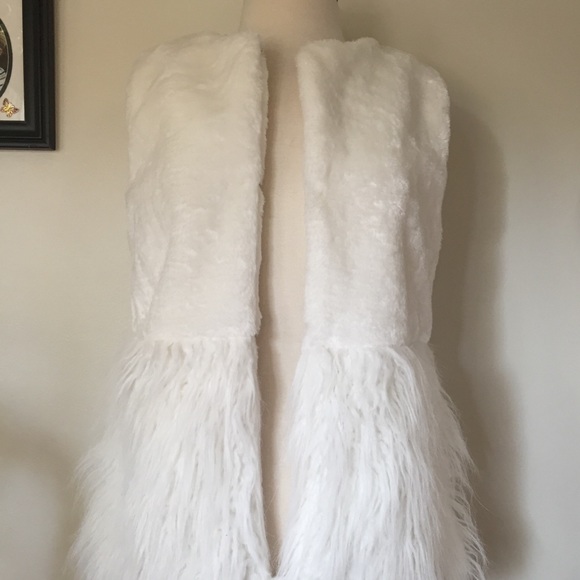 Fashionable & classy vest - Picture 4 of 5