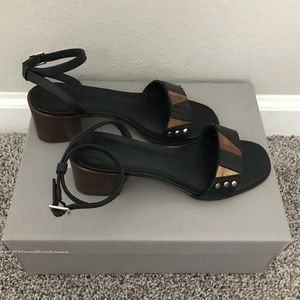 Block heel sandals