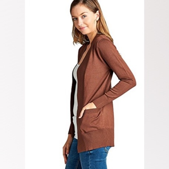 Basic White Open Style Pocket Cardigan - Picture 3 of 4