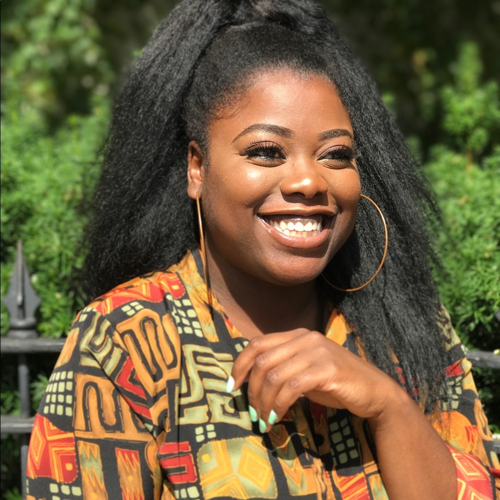 Meet your Posher, Denelle