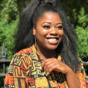 Meet your Posher, Denelle