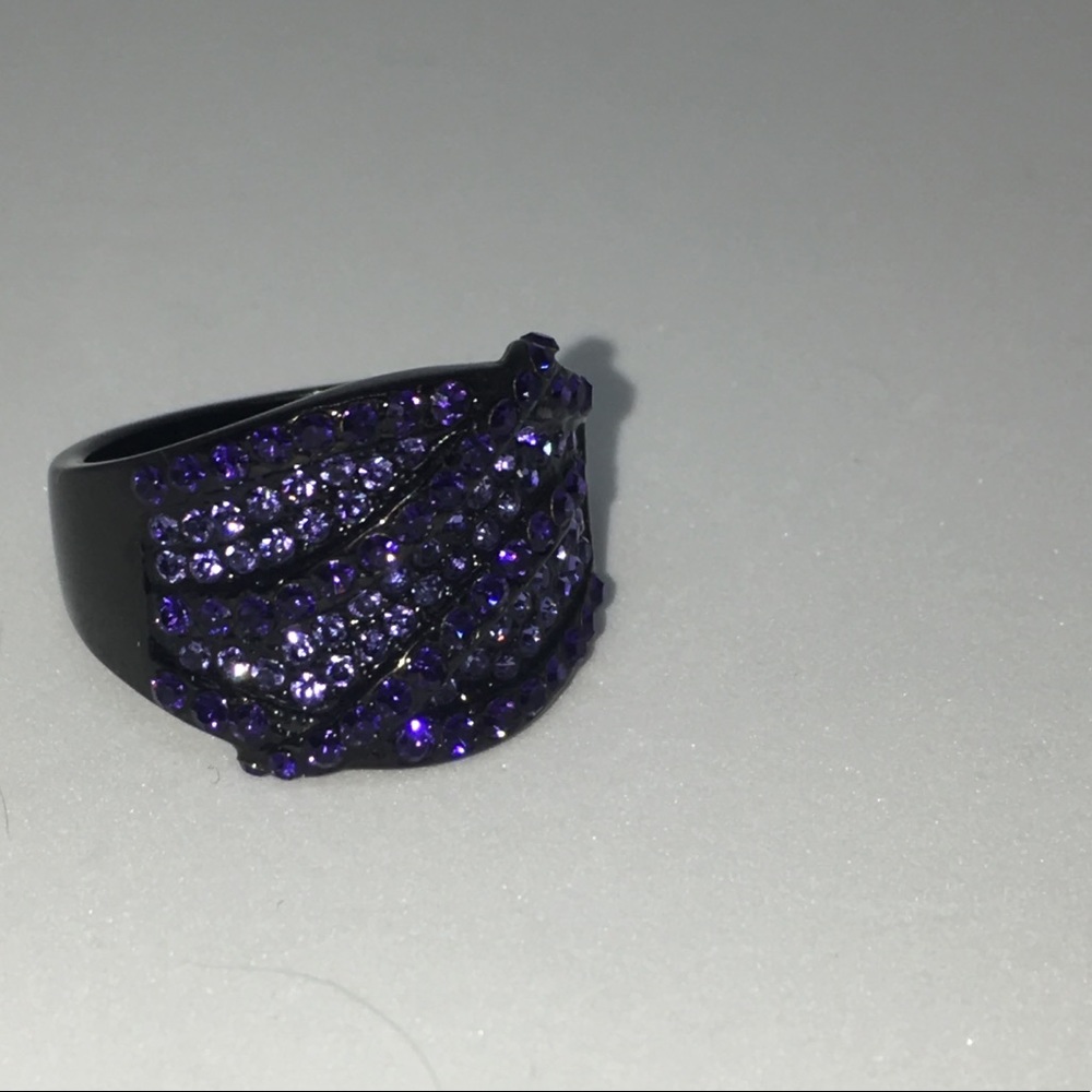 Purple rhinestone ring - Picture 4 of 5