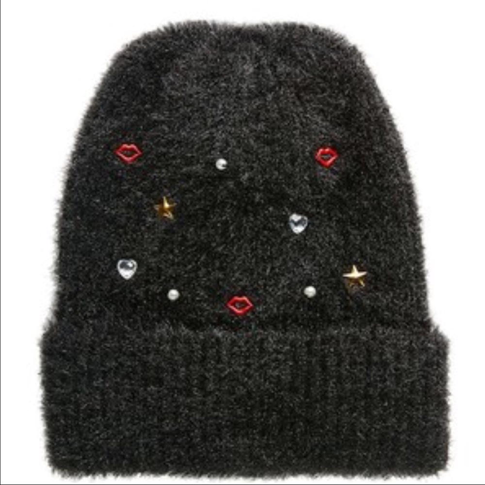 5 ⭐️ NWT Betsey Johnson Beanie Hat