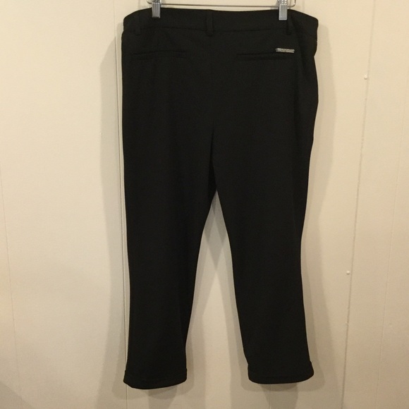 black crop trouser - Picture 2 of 2
