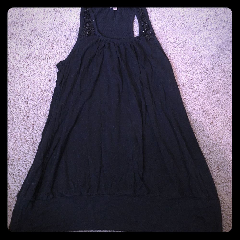 Women’s dressy tank top