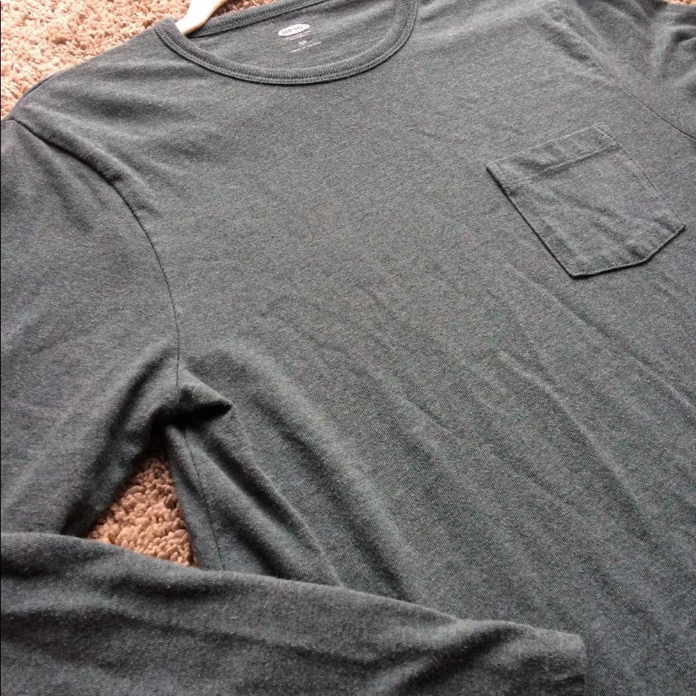 Green Long-sleeve Tee - Picture 2 of 3